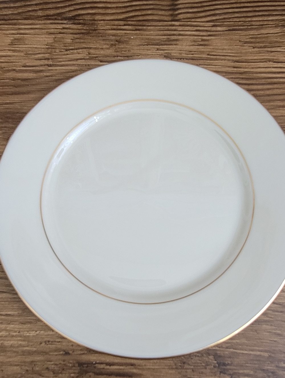 Lenox Hayworth Cosmopolitan Bread And Butter Plate with Gold Rim-NWT